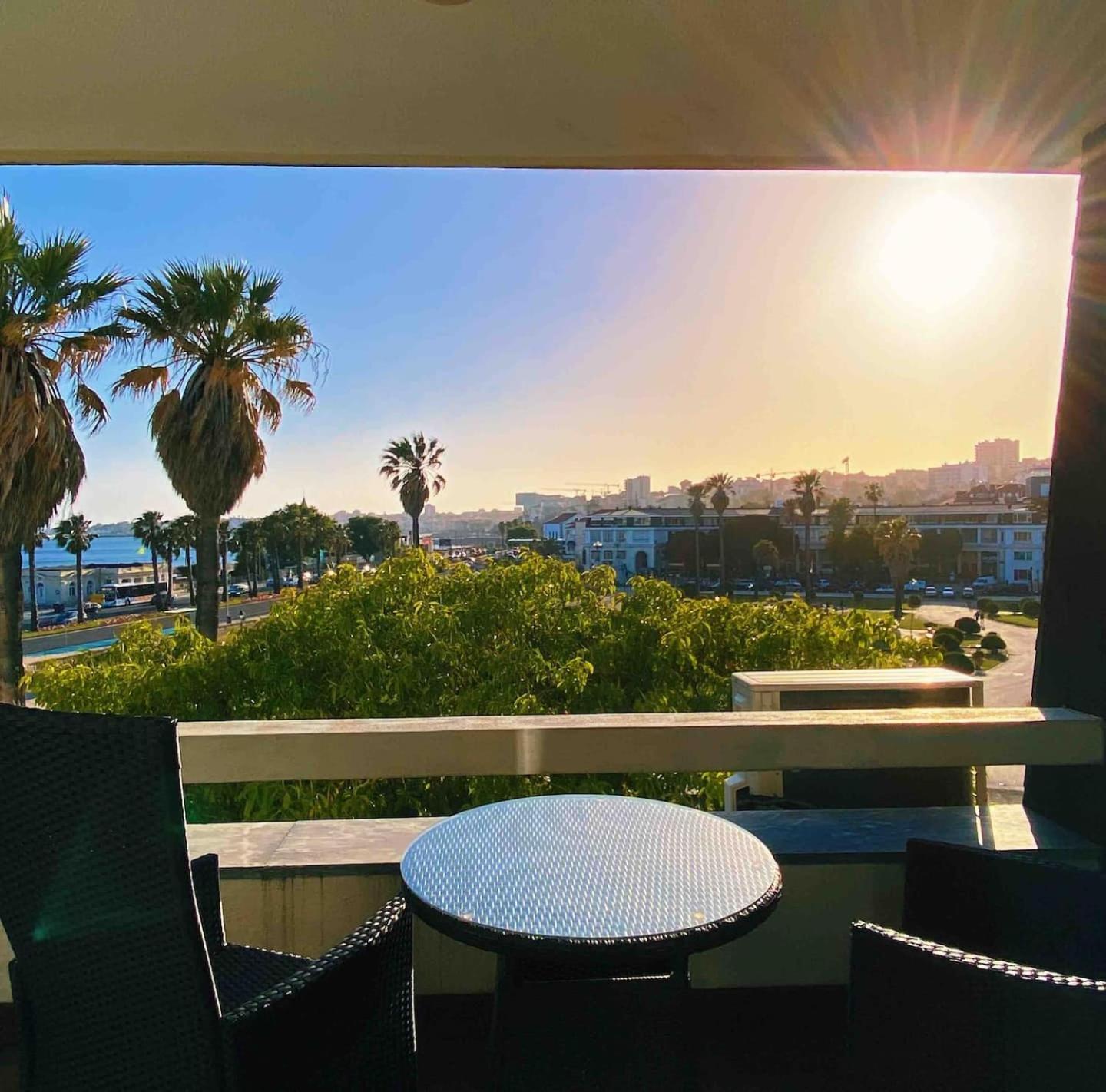 אסטוריל Sea View W Balcony 2 Mins Walk To Beach & Casino מראה חיצוני תמונה